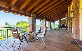 Ardenga Guest House